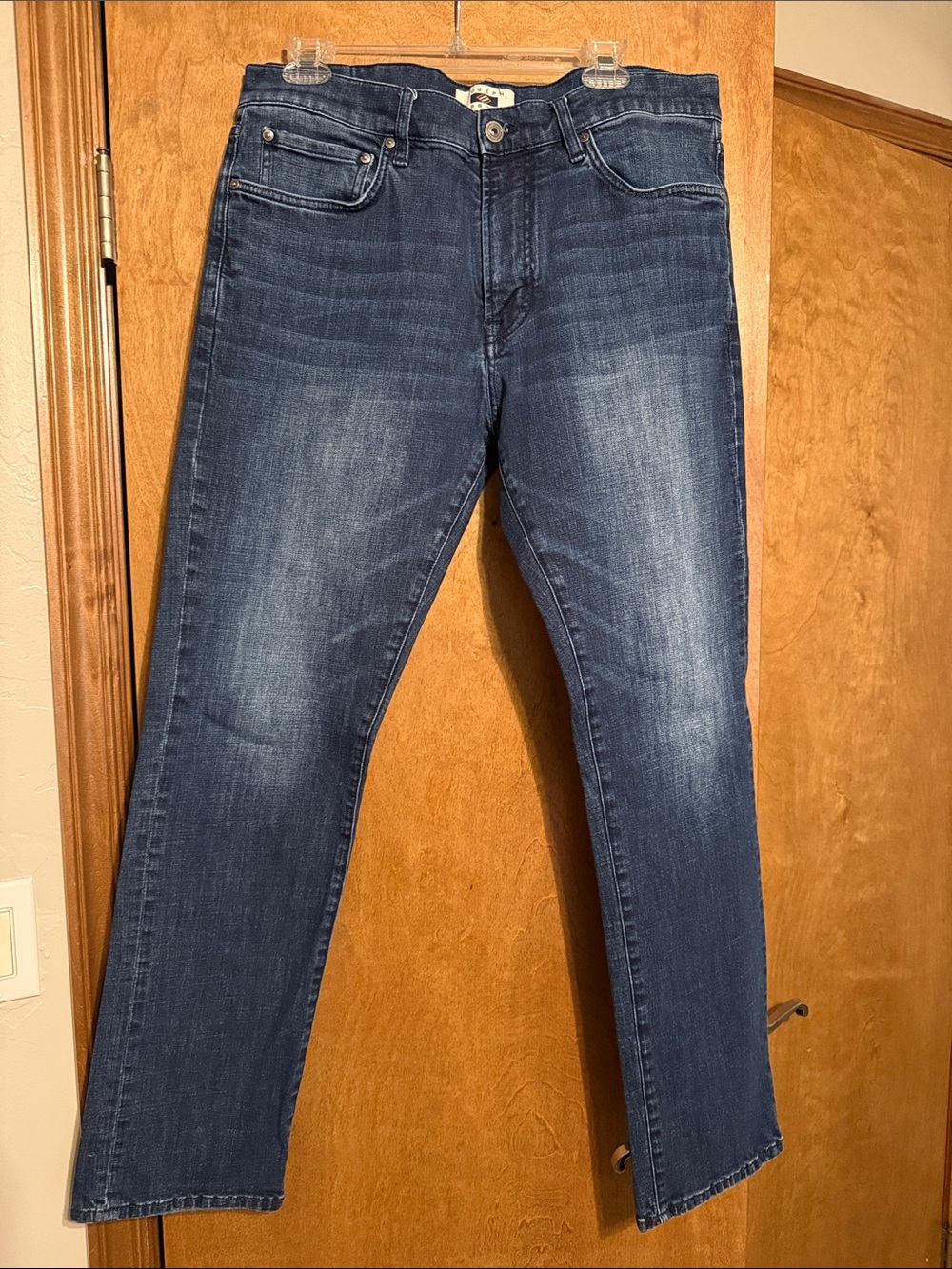 Men’s Joseph Abboud Dark Blue Straight-Leg Jeans